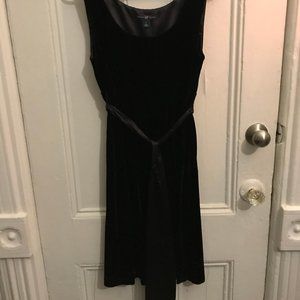 Gap Velvet Dress w/Satin tie